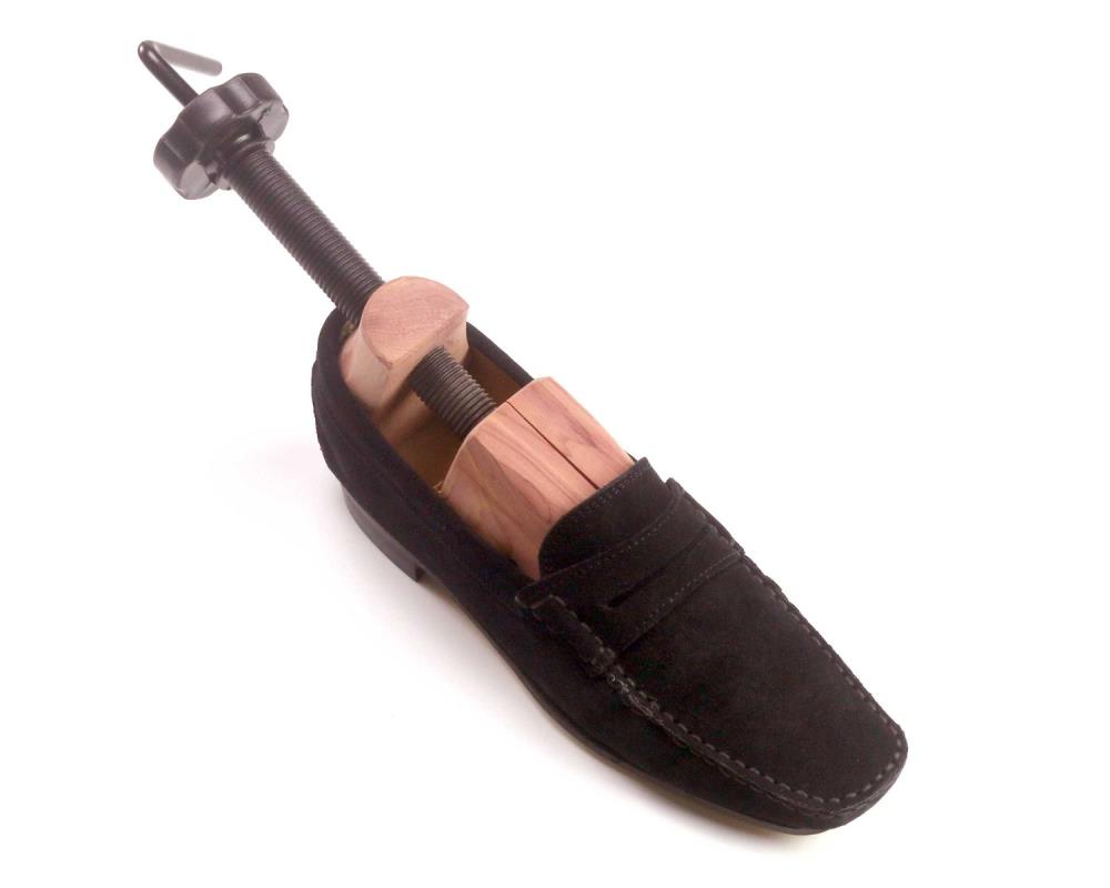 Latest model Ladies cedar wood shoe stretcher with bunion buttons