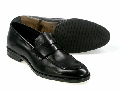 ALTON Mens Black Calf Loafer Slip-On Shoes With Rubber Sole