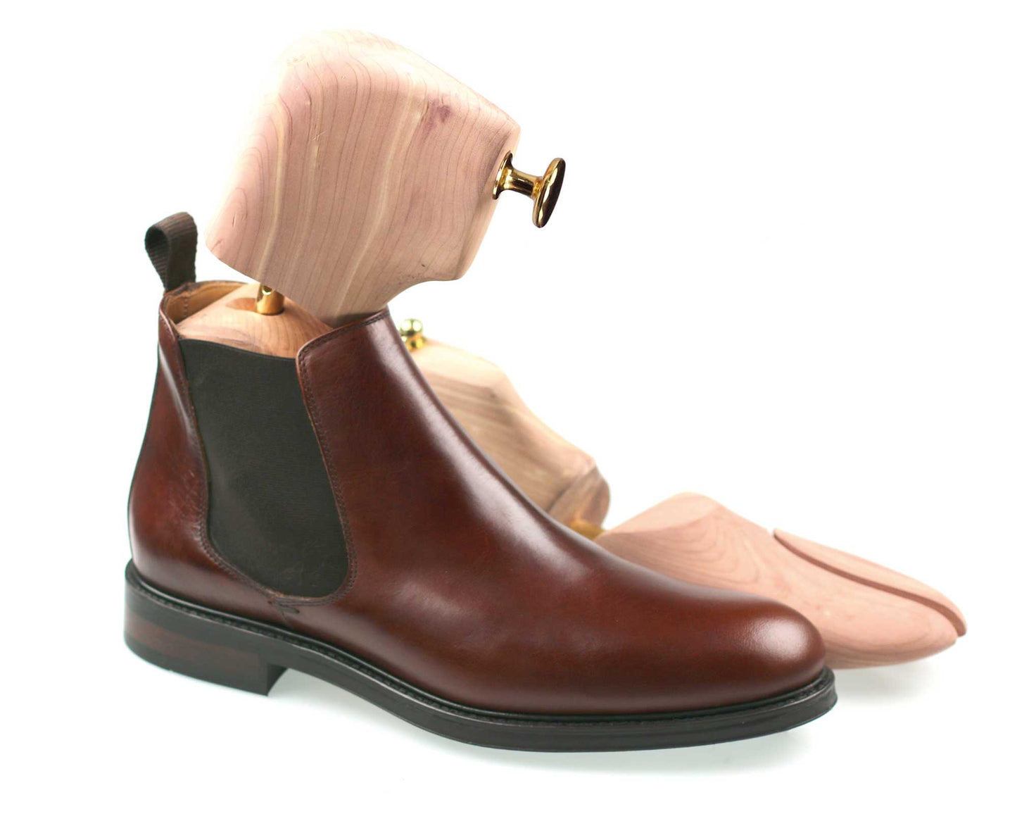 Cedar Chukka Chelsea Boot Trees