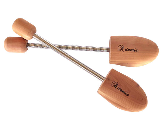 Ladies cedar wood shoe trees