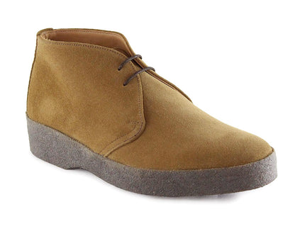 The HI TOP Mens Indiana Tan Suede Chukka Boot by Sanders features brown laces and a thick gray rubber sole, capturing the sleek style reminiscent of James Bond movies, showcased on a plain white background.